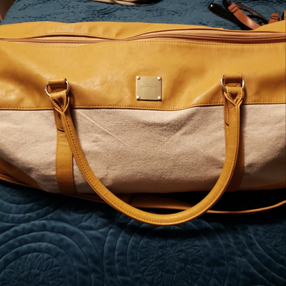 Weekender bag by Miche